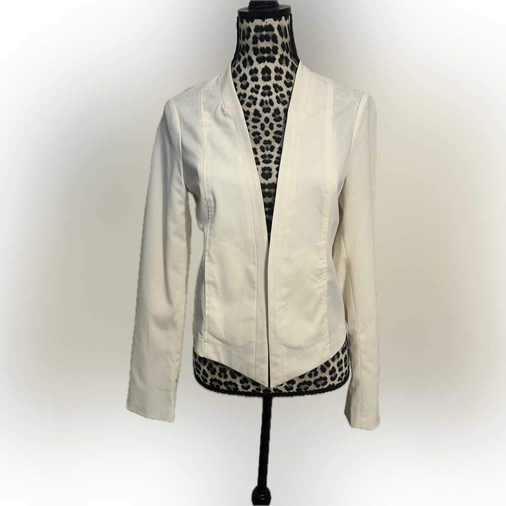 NWT Guess Womens Cream Colored Jovie Shawl Blazer No Buttons - Size L